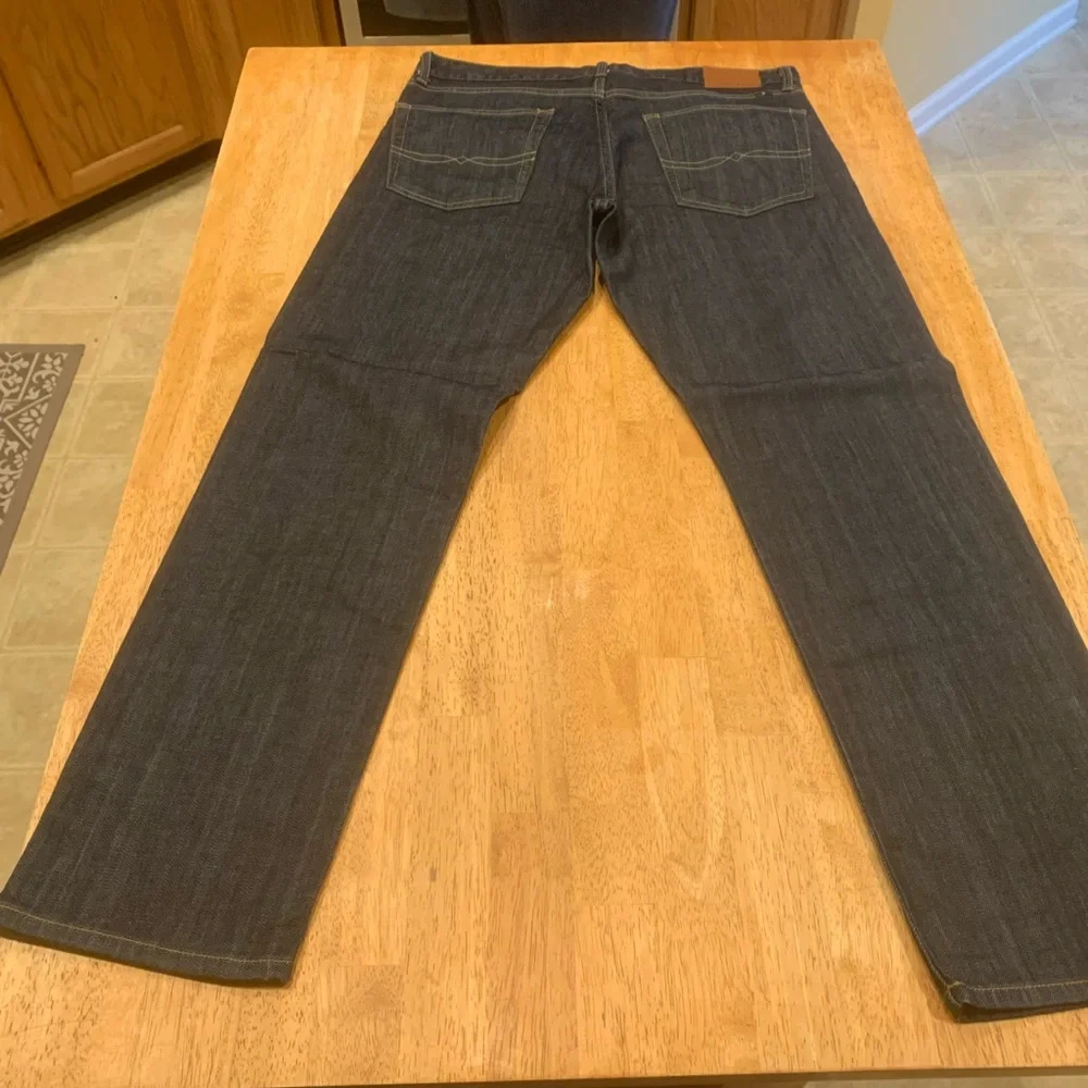 New without tags Lucky Brand Jeans - Picture 3 of 6